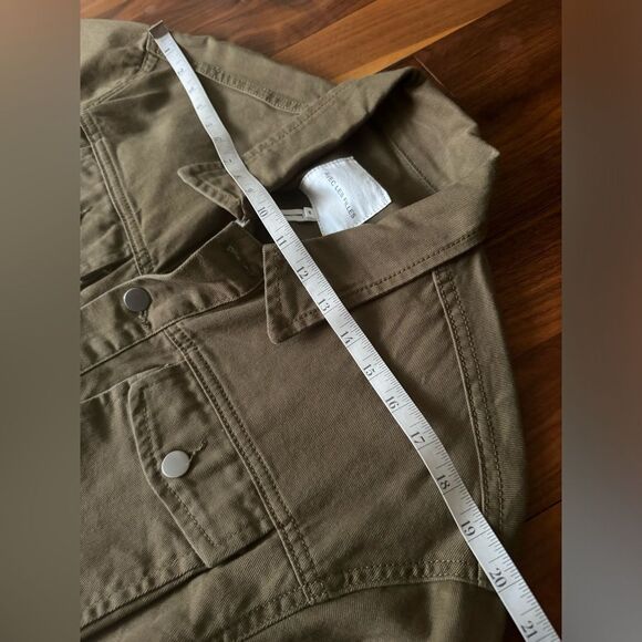 AVEC LES FILLES Denim Jacket sz Medium NWT - Picture 9 of 12